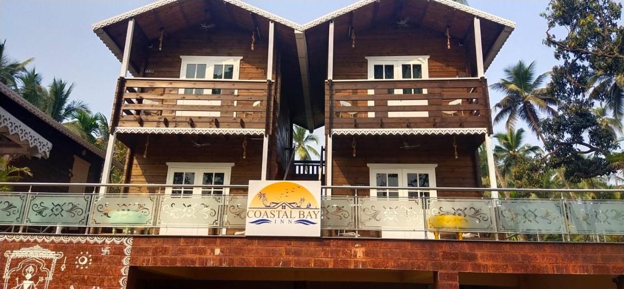 Coastal Bay Inn アリバグ エクステリア 写真